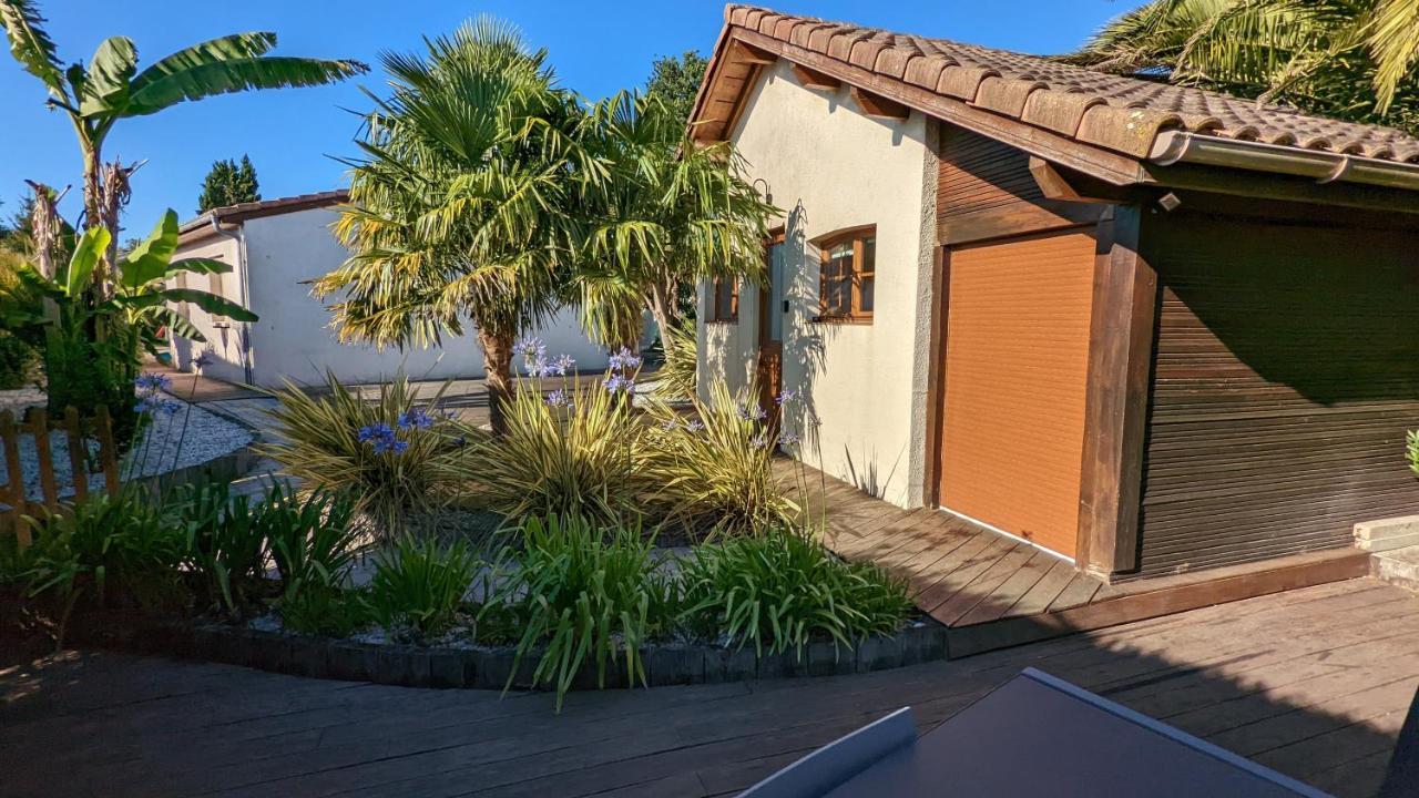 Guest House Au Milieu Des Palmiers Saint-Martin-de-Seignanx Bagian luar foto